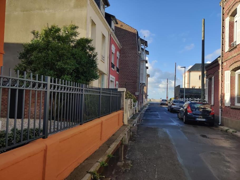 La Baigneuse Maison Avec Jardinet Et Parking Prive, A 200 M Plage 滨海卡约 外观 照片
